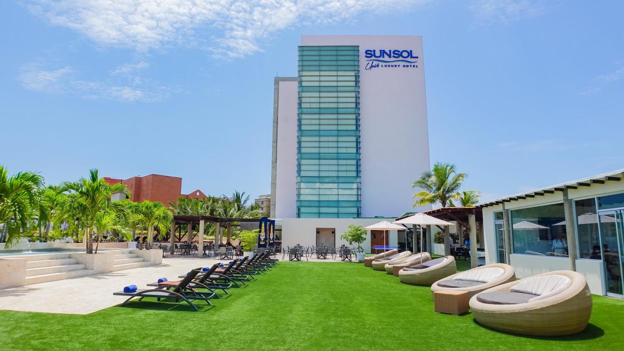 Sunsol Unik Luxury Hotel Porlamar Exteriör bild