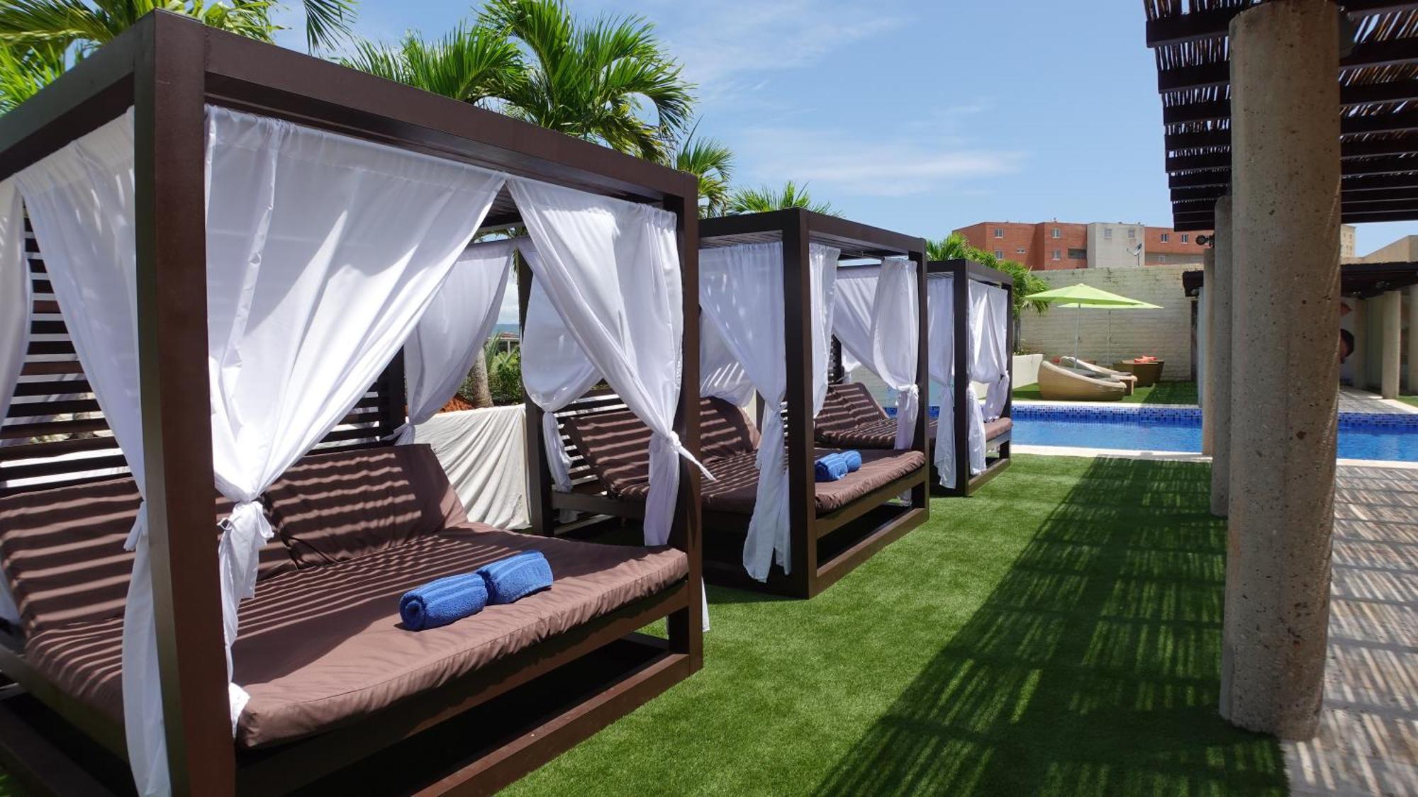 Sunsol Unik Luxury Hotel Porlamar Exteriör bild
