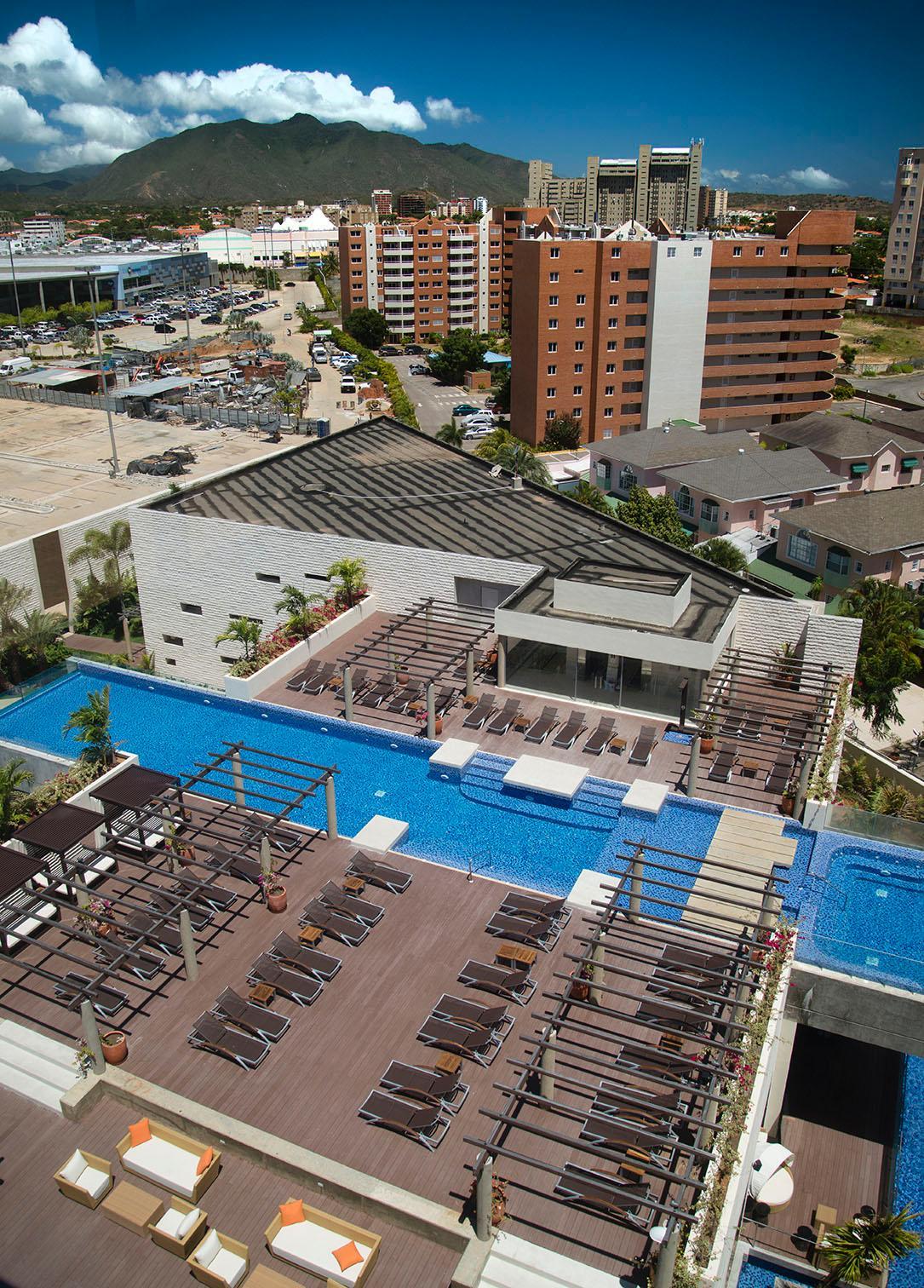Sunsol Unik Luxury Hotel Porlamar Exteriör bild
